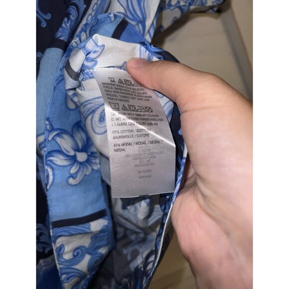 BEAUTIFUL by Lawrence Zarian Women's Top Sz M Printed Patchwork Blue A644436 - Picture 6 of 8